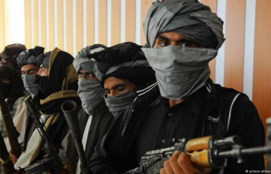 Афганистаны засгийн эрхийг хуваах түр гэрээний санал гаргажээ