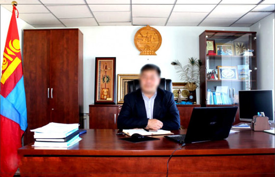 Булган аймгийн Орхон сумын Засаг дарга амиа алджээ