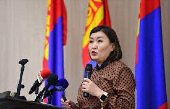 А.АРИУНЗАЯА: 18-35 насны залуусыг нэг сарын вакуумжсан сургалтад суулгана