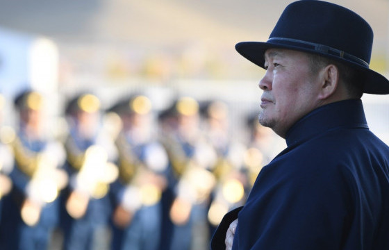 Ерөнхийлөгч Х.Баттулга Зэвсэгт хүчний 100 жилийн ойн мэндчилгээ дэвшүүллээ