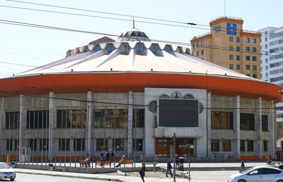 Бөхийн өргөөнд 100 ор дэлгэхээр бэлдэж байна