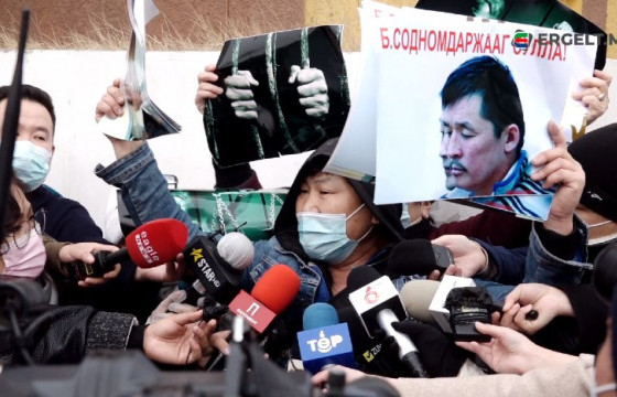 Т.Чимгээгийн ах Т.ХҮРЭЛБАТ: Дүүгээ суллахын тулд амиа зориулахад бэлэн байна