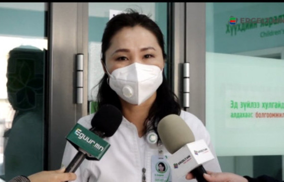 Б.ХАНДМАА: Байлдагч уруул нь сэтэрхий, уушгиндаа хатгалгаатай эмнэлэгт ирсэн