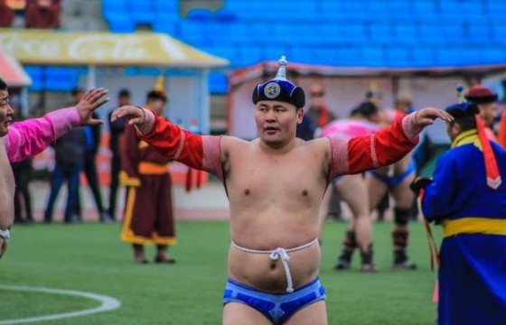 Улсын начин Э.Энхбатыг БНСУ-д эмчлүүлэхээр өнөөдөр  авч явна гэв