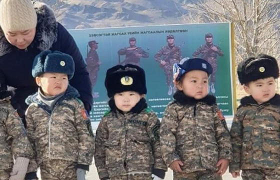 Эх орны хил дээр ХҮҮ мэндэлжээ