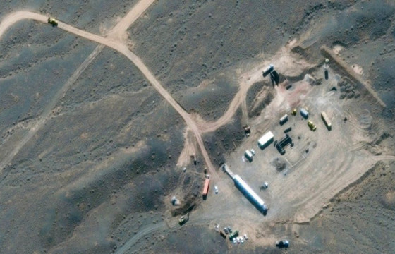 Ираны цөмийн байгууламж халдлагад өртжээ