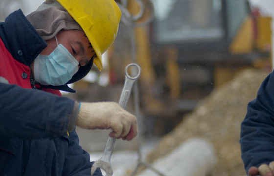 Найрамдал дэд станцаас цахилгааны шинэ шугам татаж байна