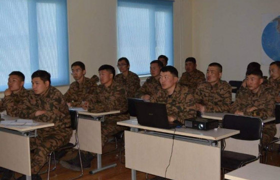 Цэргийн алба хаагчдад ёс зүйн сургалт зохион байгуулжээ