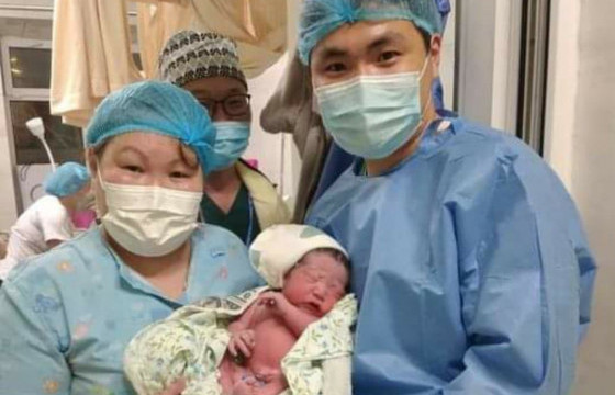 Түргэний эмч Г.ЭНХЦОГТ: Эх хүндрэлгүй амаржиж, хүү эрүүл төрсөнд үнэхээр их баярласан