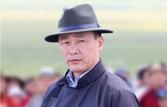 Ё.БААТАРБИЛЭГ: Өндөр настай ээж минь тэнхээрхээд Архангайд ирэхдээ УОК, АОК-ын шаардлагыг биелүүлсэн