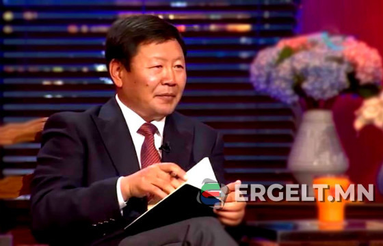 Л.ЧИНБАТ: ЭЦГ-аас өмгөөлөгчид маань энэ сарын 26-нд намайг ирүүлэх бичиг өгсөн хэрнээ орон даяар оргодол мэтээр зарлаж байгааг гайхаж байна