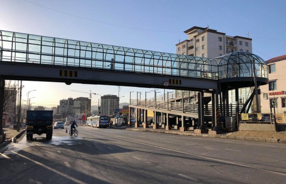 Гүүр, нүхэн гарцуудыг угааж, цэвэрлэлээ