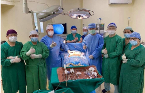 Монголд анх удаа цээж хонхойх гажиг засах мэс заслыг амжилттай хийлээ