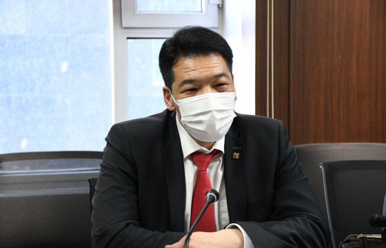 Эрүүл мэндийн яамнаас хатуу хөл хориог 7-14 хоног сунгах санал гаргажээ