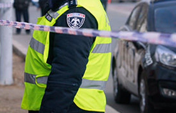 Зам тээврийн ослын улмаас гурван хүн гэмтэж, нэг хүүхдийн амь хохирчээ