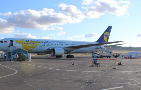 Тусгай үүргийн нислэгээр гаднын 61 иргэн ирлээ