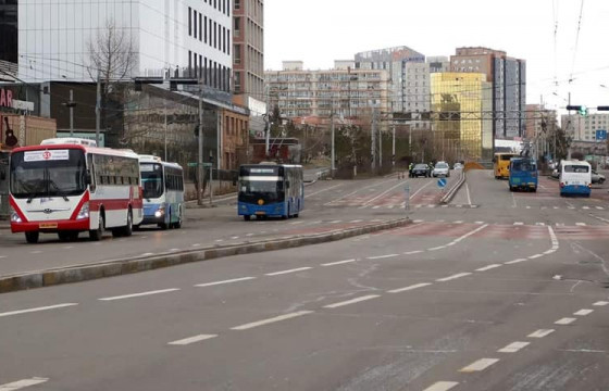 Нийтийн тээвэр 07:00-10:00, 17:00-20:00 цагийн хооронд 98 чиглэлд 859 автобус үйлчилж байна