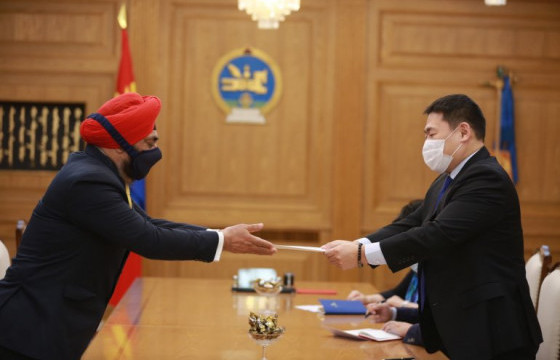 Монголчууд Энэтхэгийн ард түмэнтэй сэтгэлээрээ хамт байгааг илэрхийллээ