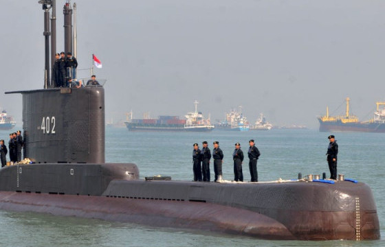 Индонезод шумбагч онгоцтойгоо живсэн 53 далайчин “Баяртай” гэж дуулж буй бичлэгийг цацжээ