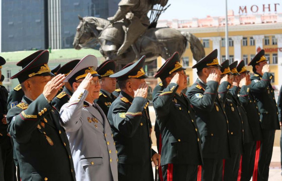 Монгол Улсад генерал цол бий болсны 77 жилийн ойн өдөр тохиож байна