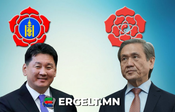 МАХН-ЫНХАН ӨӨРСДИЙГӨӨ ХОЁРХОН САЙДЫН СУУДЛААР МАН-Д “ЗАРЧИХСАН” ГЭВ ҮҮ