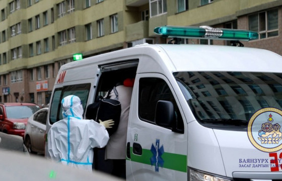 Халдвар авсан эмэгтэй гэрийнхэндээ гадуурхагдсанаас болж, амиа хорлохыг завджээ