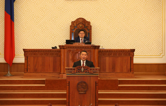 Ерөнхийлөгч Х.Баттулга Монгол Улсын Ерөнхийлөгчийн сонгуулийн тухай хуульд өөрчлөлт оруулах тухай хуульд бүхэлд нь хориг тавилаа