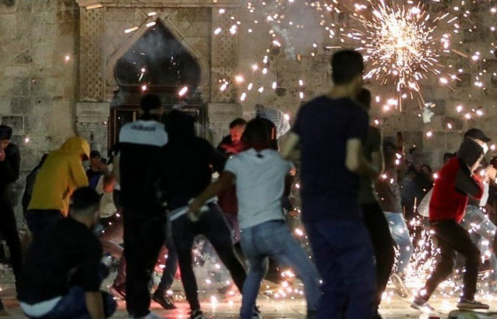 Израиль Улсад шашны мөргөлдөөний улмаас 163 хүн бэртжээ 