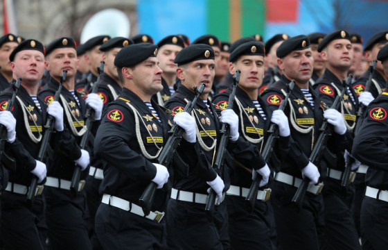 ФОТО: 76 дахь жилдээ ялалтын парад боллоо