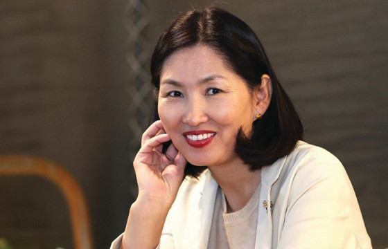 Ц.Оюунгэрэл Ардчилсан намаас гарах өргөдлөө өгчээ