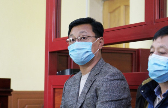 Шүүх Ж.Эрдэнэбатад 