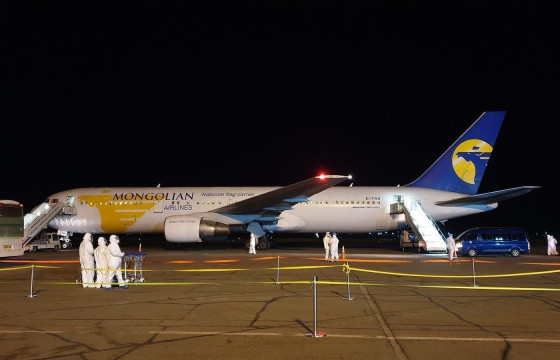 Сөүл-Улаанбаатар чиглэлийн тусгай үүргийн нислэгээр 126 иргэн эх орондоо иржээ