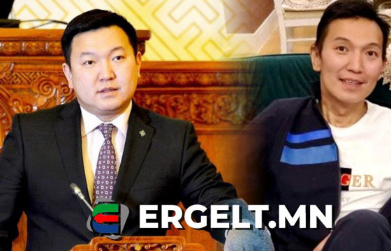 УИХ-ын гишүүн Н.Учрал чуулганы нэгдсэн хуралдаанд оролцож байна