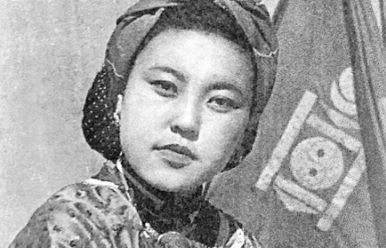 Зууны манлай, Ардын жүжигчин Л.Цогзолмаа өнөөдөр 97 нас хүрч байна