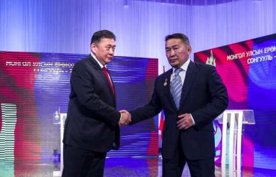 АНУ-ЫН THE EPOCH TIMES САЙТ: АНУ-ын сенатчид Монголын ардчилалд аюул учраад байна гэлээ