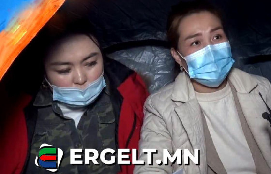 Долоон сартай жирэмсэн эмэгтэй өлсгөлөн зарлаж байна