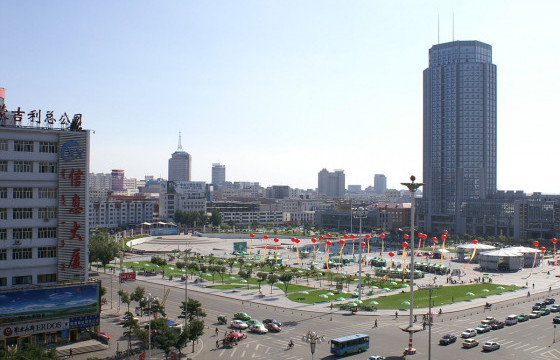 “Монголд үйлдвэрлэв” худалдааны төвийг Хөх хотод байгуулна