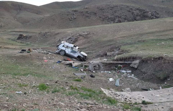 Зам тээврийн ноцтой ослын улмаас нэг хүүхэд амиа алджээ