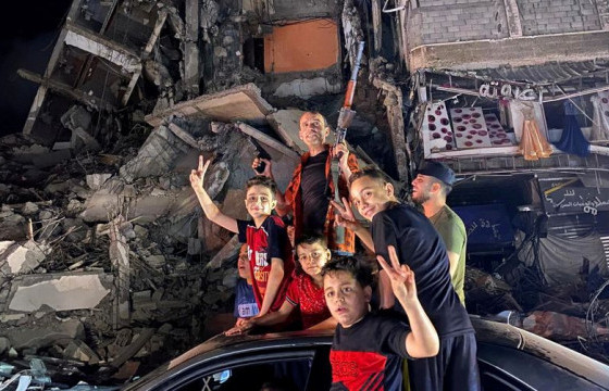 Израиль болон Палестинчууд галаа зогсоолоо 