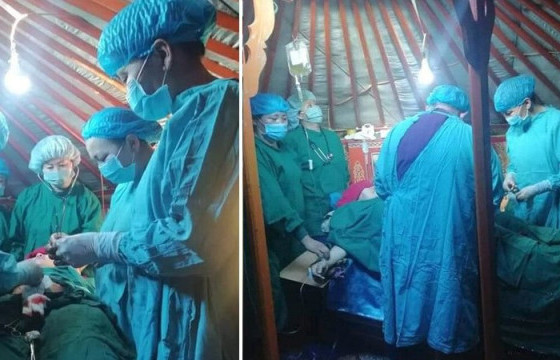 Малчны гэрт кесар хагалгаа хийж, эх хүүхдийг эсэн мэнд эх барьж авчээ