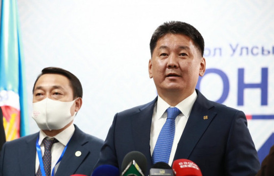 У.ХҮРЭЛСҮХ: Би Ерөнхийлөгчөөр сонгогдвол ард түмнийхээ эв нэгдлийг нүдний цөцгий мэт хайрлан, хамгаална