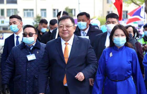 Нэр дэвшигч С.Эрдэнэ өнөөдөр Хэнтий, Дорнод аймгийн иргэд сонгогчидтой уулзана