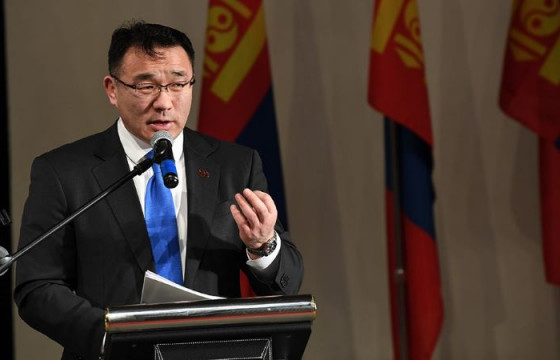 Д.Сумъяабазар: Улаанбаатар хотын нийтийн тээвэрт парк шинэчлэл хийнэ