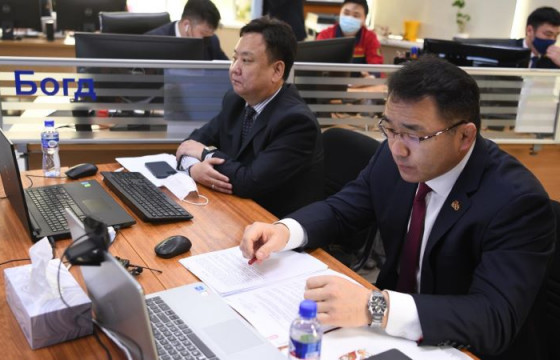 Д.СУМЪЯАБАЗАР: Нийтийн эзэмшлийн талбайг зориулалтын бусаар ашиглахыг хориглож, зөрчвөл хатуу арга хэмжээ авна