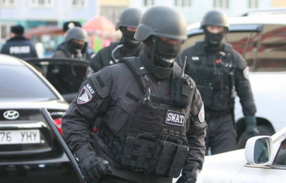 ОХУ-ын иргэнийг дээрэмдсэн ТЕГ-ын ажилтнуудын ялыг хэвээр үлдээв