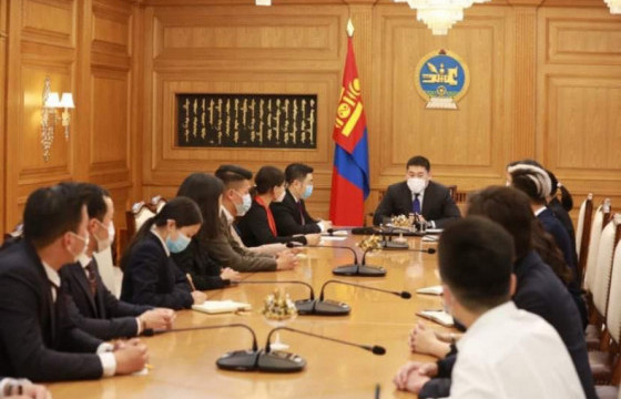 Ерөнхий сайд “Gen Z” клуб байгуулахаар болжээ