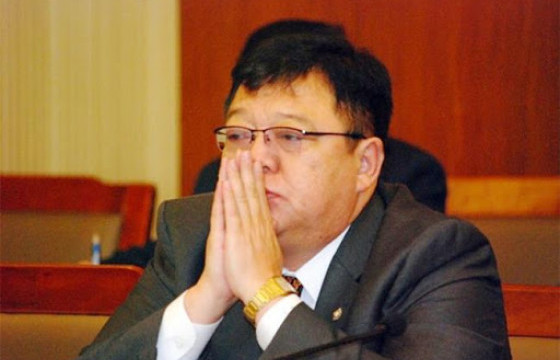 22:50 ЦАГ: АН-аас нэр дэвшигч С.Эрдэнэ хамгийн бага санал аваад байна