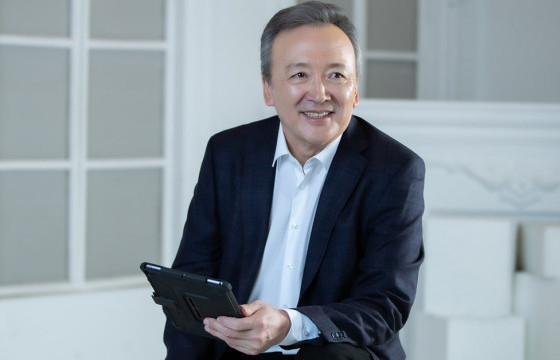 Д.ЭНХБАТ: Бид энэ сонгуульд гэрэл гэгээ, шинэ өнгө авчирч чадсандаа баяртай байна