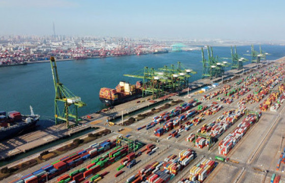 Тяньжин боомтоос чингэлгийн дөрвөн галт тэрэг Замын-Үүдэд ирлээ