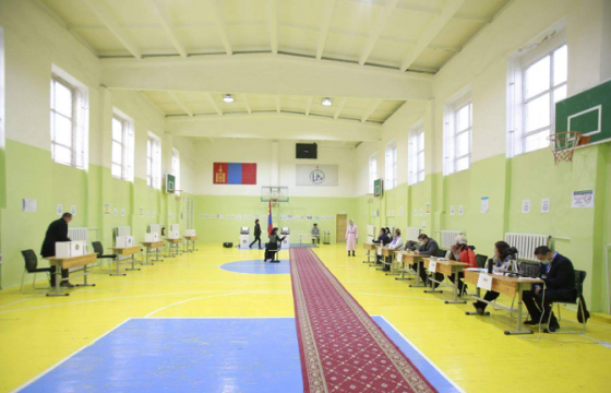 Монгол Улсын Ерөнхийлөгчийн сонгуулиар 2087 хэсгийн хороо байгуулж, 20 мянган төрийн алба хаагч ажиллалаа